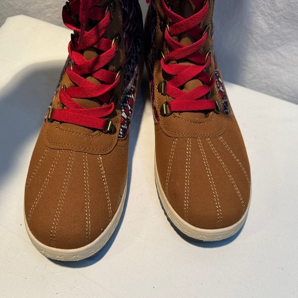 JustFab Brown Boots with Red Laces and Fur Trim - Picture 7 of 10